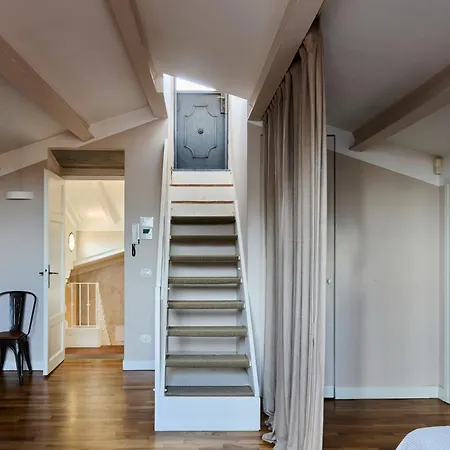 Apartment Terrazza - A Bella Vista - Luxury In Centro *